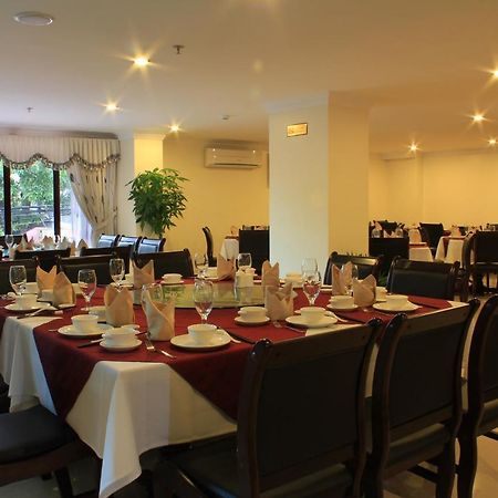 Cardamom Hotel & Apartment Phnom Penh Exterior photo