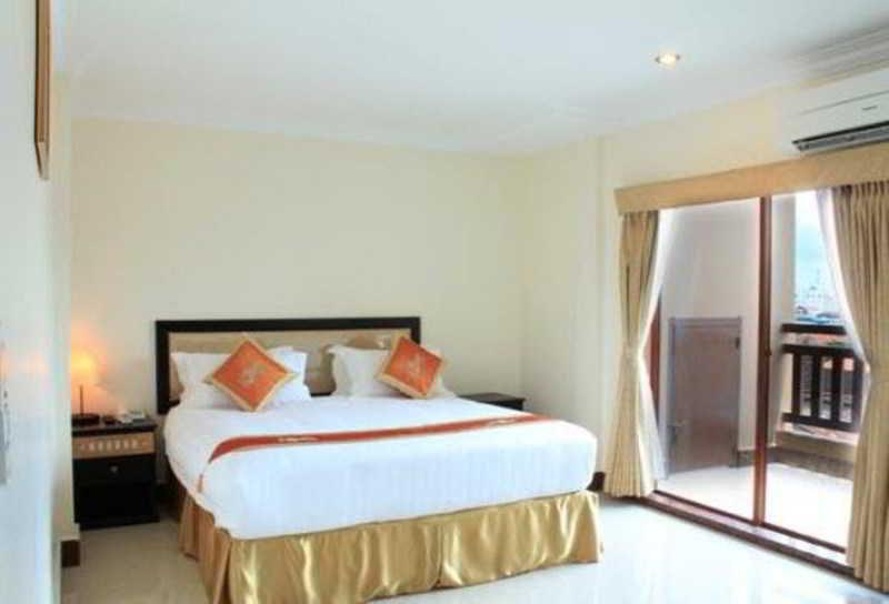 Cardamom Hotel & Apartment Phnom Penh Exterior photo