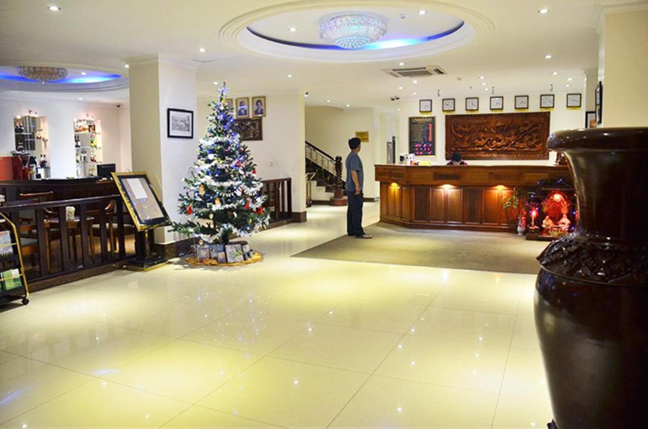 Cardamom Hotel & Apartment Phnom Penh Exterior photo