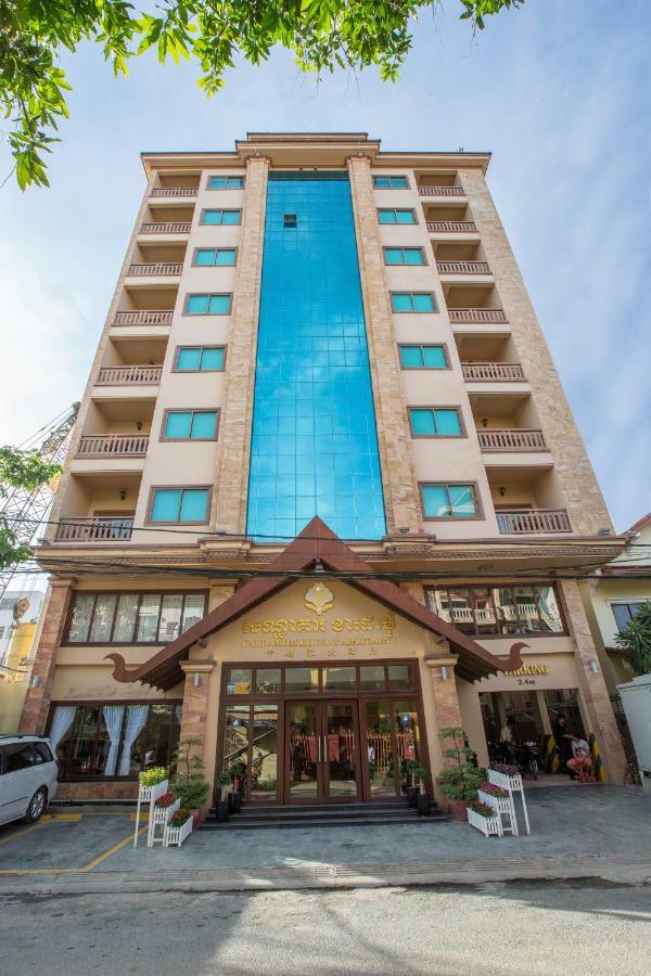 Cardamom Hotel & Apartment Phnom Penh Exterior photo