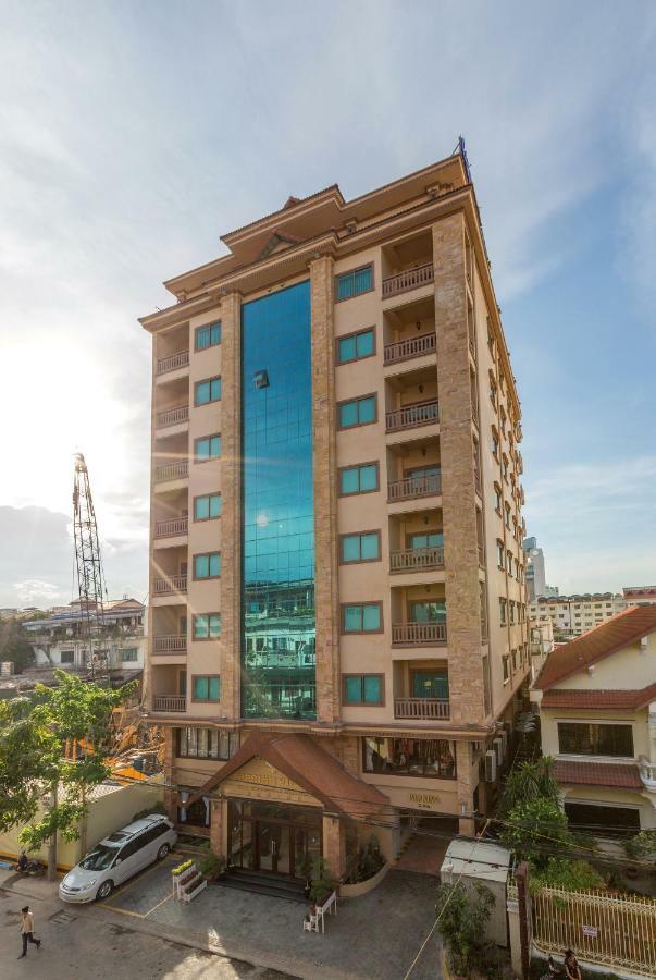 Cardamom Hotel & Apartment Phnom Penh Exterior photo