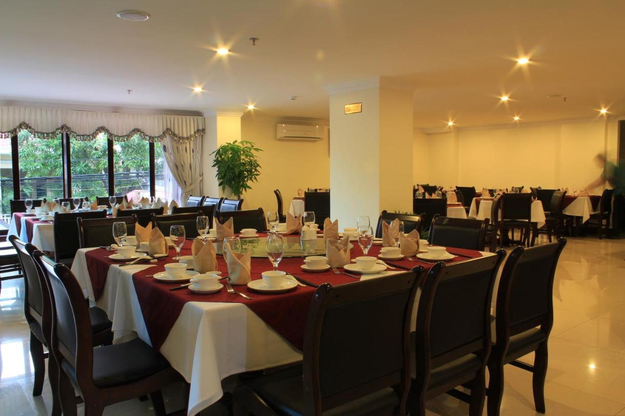 Cardamom Hotel & Apartment Phnom Penh Exterior photo